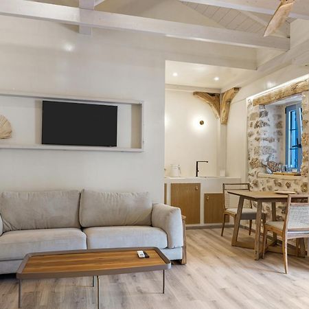 Tellion Suites Áyios Nikítas Exterior foto