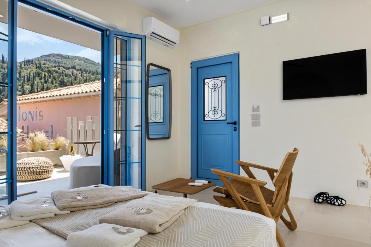 Tellion Suites Áyios Nikítas Exterior foto