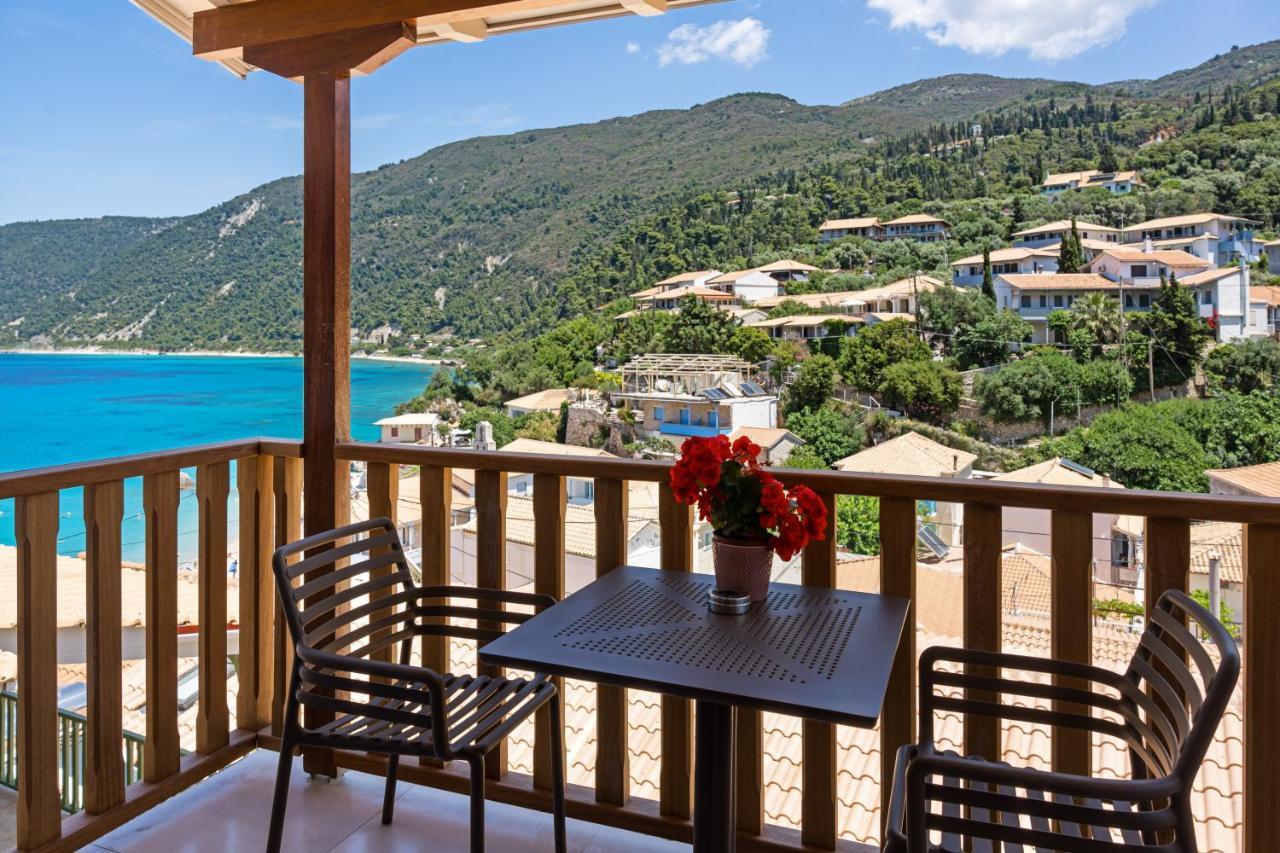 Tellion Suites Áyios Nikítas Exterior foto
